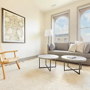 Sonder Telfair Square 3* Savannah